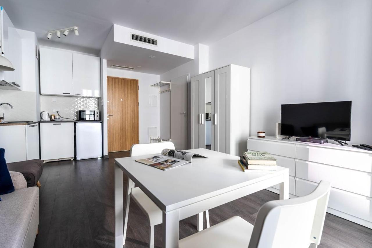 Golden Apartments Warsaw - Bright And Modern Apartments -Premium Building In Top Location- Solidarnosci Exterior foto